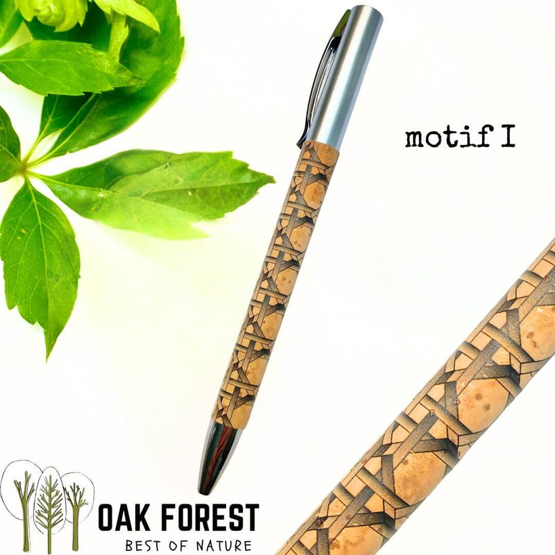 idée cadeau - coffret stylo et porte clé vegan en liège - stylo portugal - stylo original - plaisir d'offrir - artisanat portugal - cadeau vegan en liege - idée cadeau bureau - petit cadeau pas cher